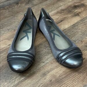 Anne Klein Sport Gray Flats with Pleated Toe Design